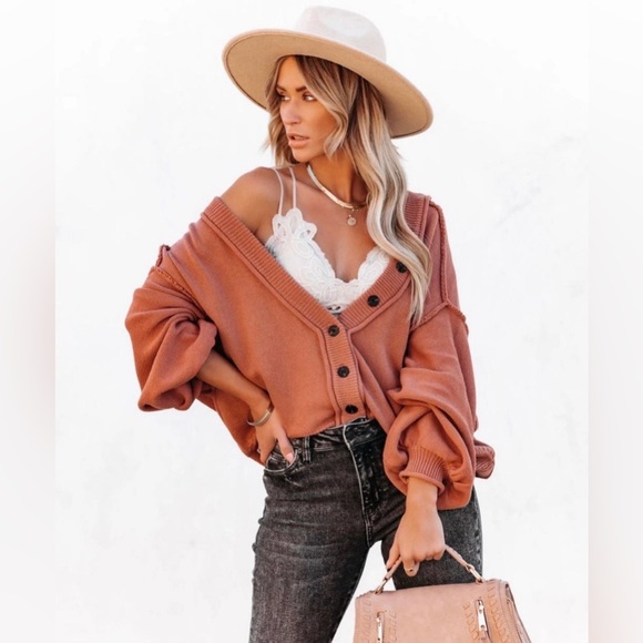 VICI COLLECTION FAVOR BUTTON FRONT CARDIGAN - Picture 3 of 8